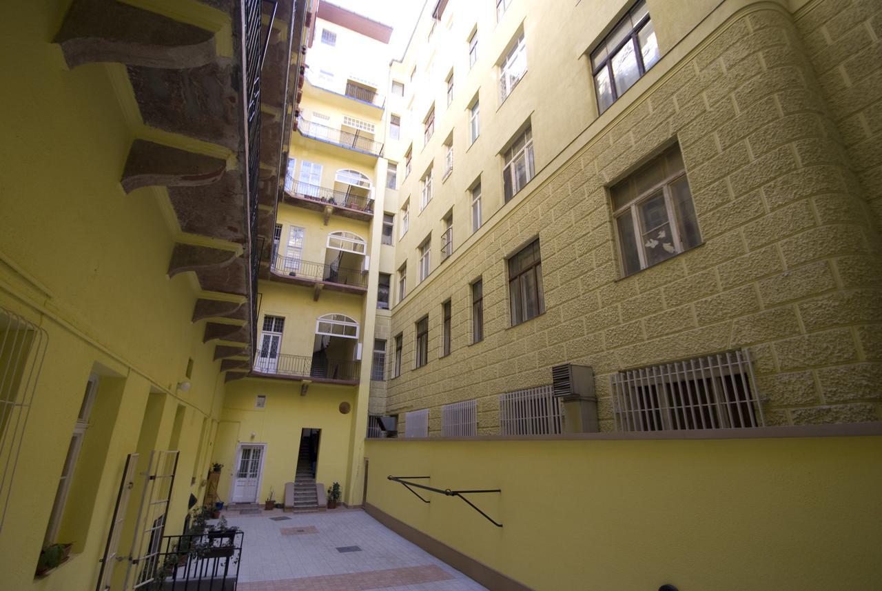 Apartment Akademia Budapest Eksteriør billede